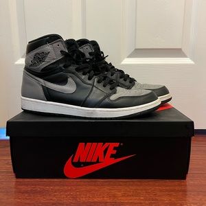 Air Jordan 1 Retro High Shadow With Box